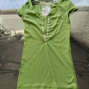 HOLLISTER ARMY GREEN V NECK